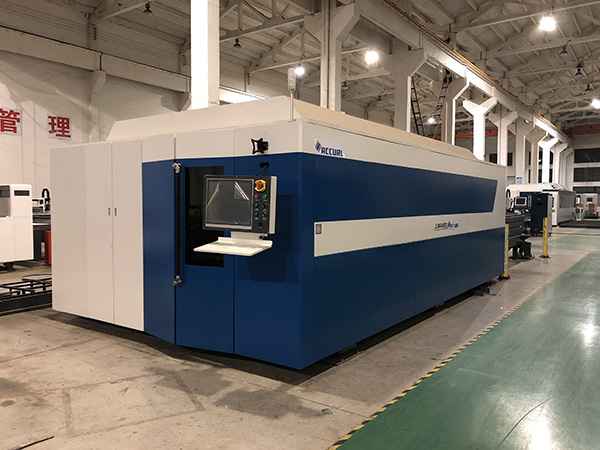 Хорошее качество автомат для резки лазера волокна CNC стали металла СО2 с Raycus IPG для вырезывания металла